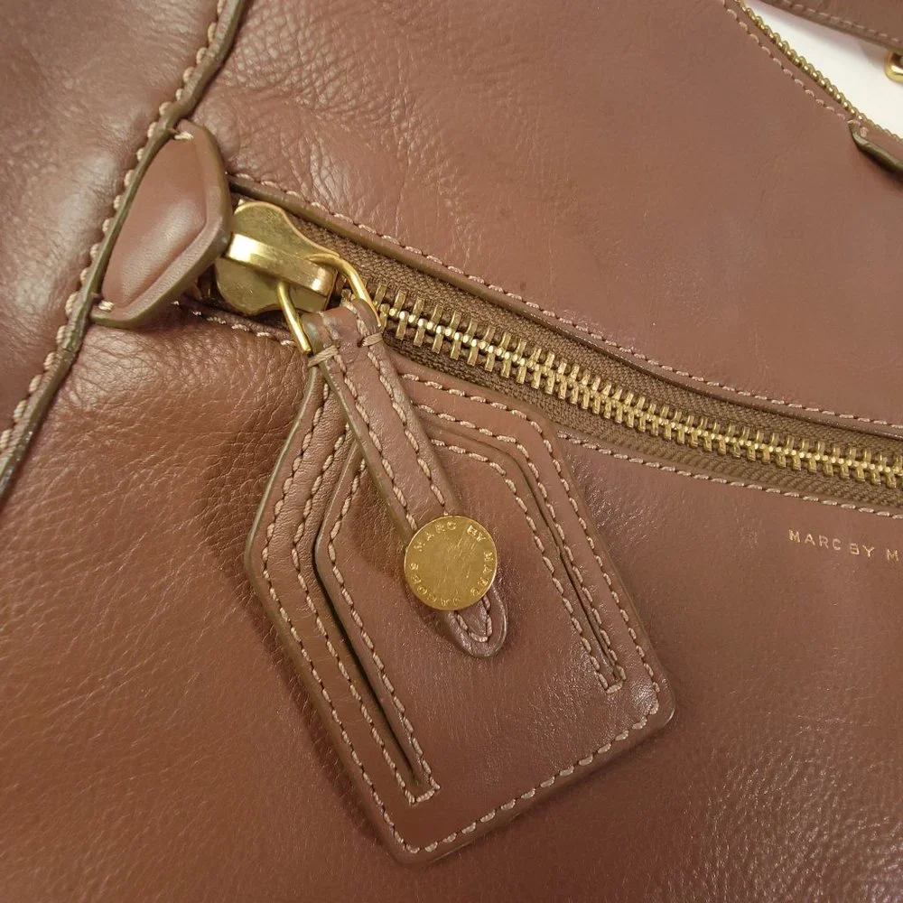 Marc by Marc Jacobs Globetrotter Wild Wild Willa Hobo Brown Bag Shoulder